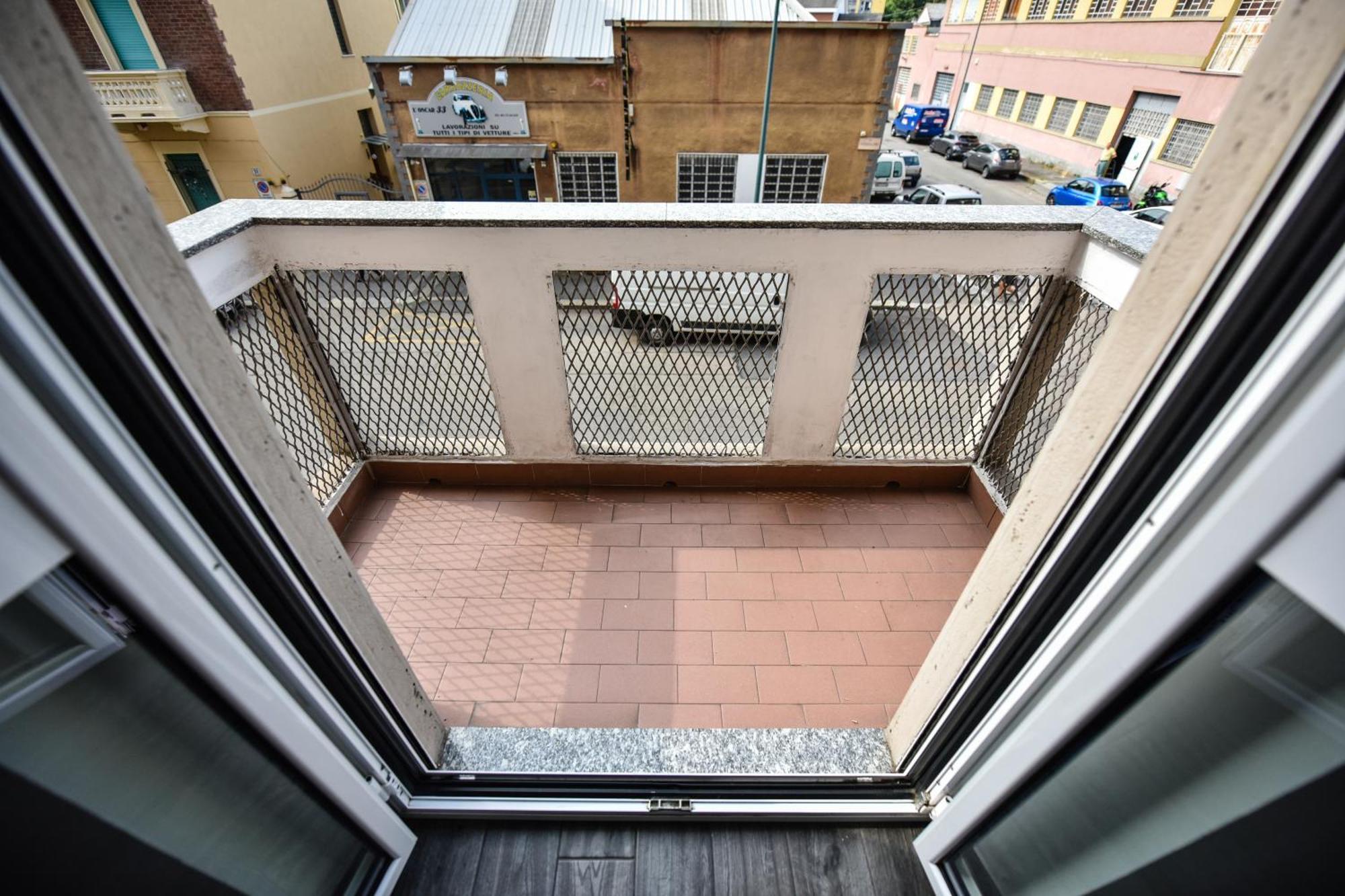 Benvenuti Casa Leo - Elegante Appartamento Turin Bagian luar foto