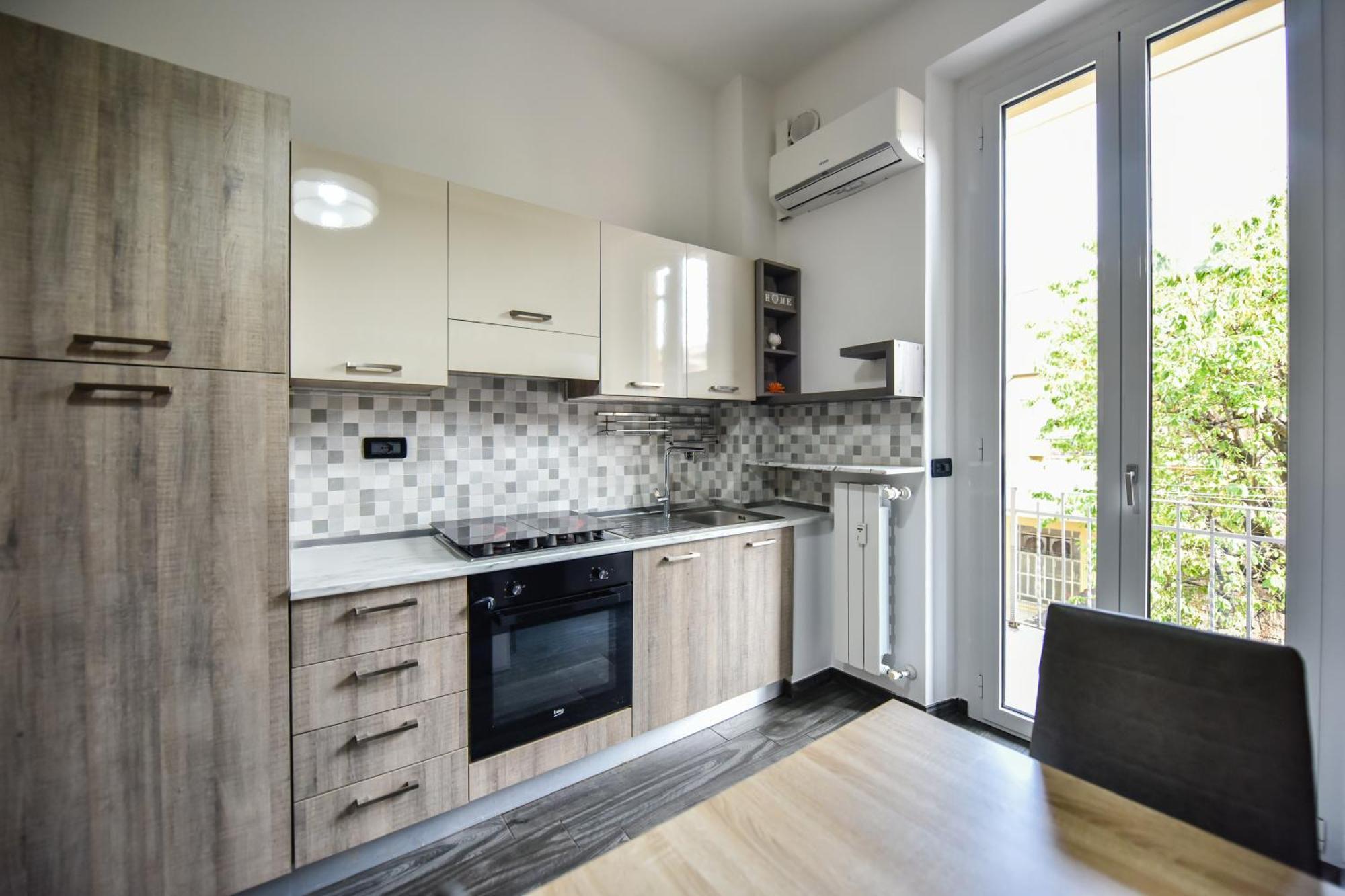Benvenuti Casa Leo - Elegante Appartamento Turin Bagian luar foto